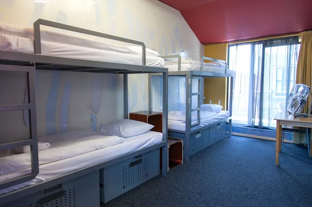 Private, 6 Beds, 3 Bunk Beds, Private Bathroom، St Christophers Inn At The Winston 2/3