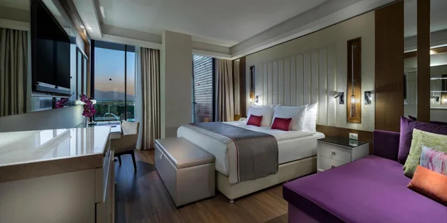 Family Suite Land View، Trendy Lara Hotel 6/10