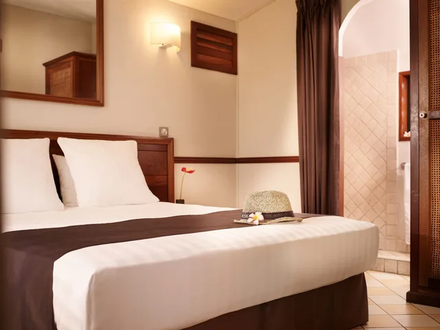 بنغل عائلي بسريرين كوين وسريرين منفصلين، Iloha Seaview Hotel 2/5