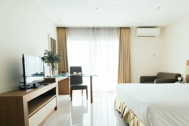 غرفة سوبيريور بسريرين منفصلين وسرير كينج، Thomson Hotel Huamark 3/3