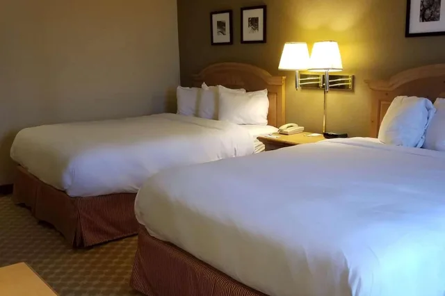 غرفة ديلوكس بسريرين كوين لذوي الإعاقة، AmericInn by Wyndham Galesburg 7/8