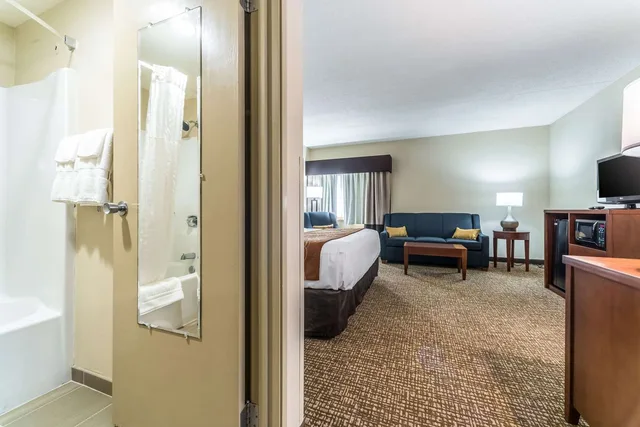 غرفة بسرير كينج، Comfort Inn Festus-St. Louis South 5/5