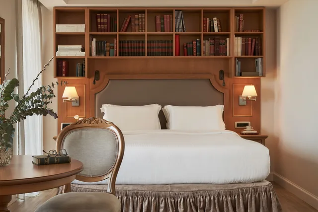 Azure Sea View Suite, Metaxa Hotel, Urban Boutique Living 5/9