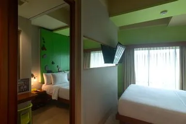 Happiness, Queen Bed، Maxonehotels At Sabang 1/1