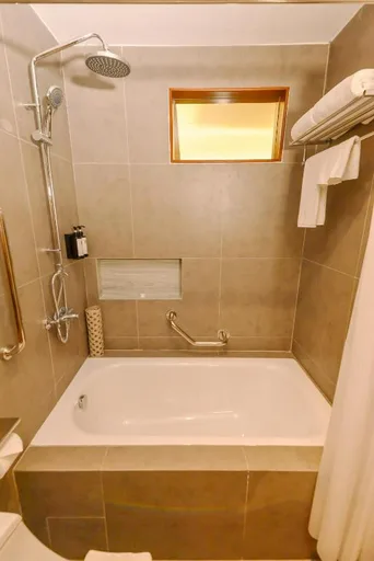 جناح بغرفة نوم واحدة، Sotogrande Hotel and Convention Center Batangas 3/4