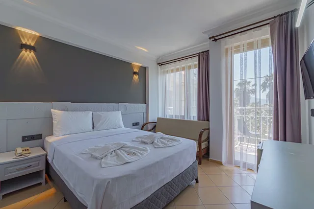 Standard, Queen Bed, Dream of Oludeniz 2/3