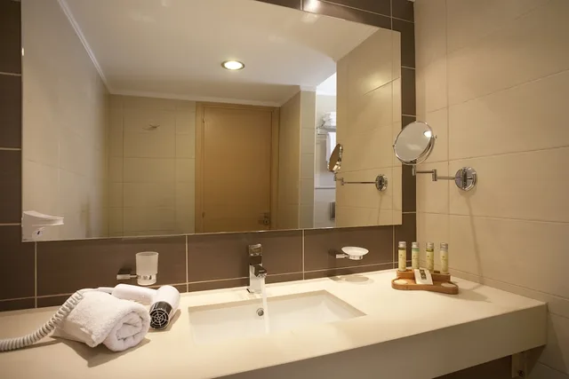 غرفة ثلاثية بثلاثة أسرّة، Island Blue Hotel 3/3