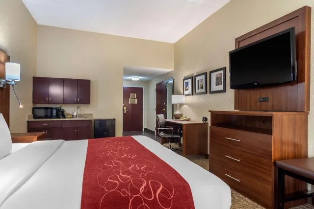 غرفة بسرير مزدوج، Comfort Suites Woodstock - Atlanta North 1/4
