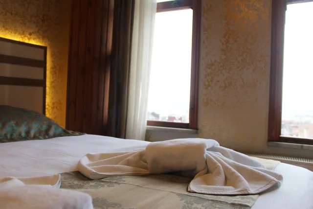 غرفة بسرير مزدوج بإطلالة على البحر، Theodian Hotel 2/3