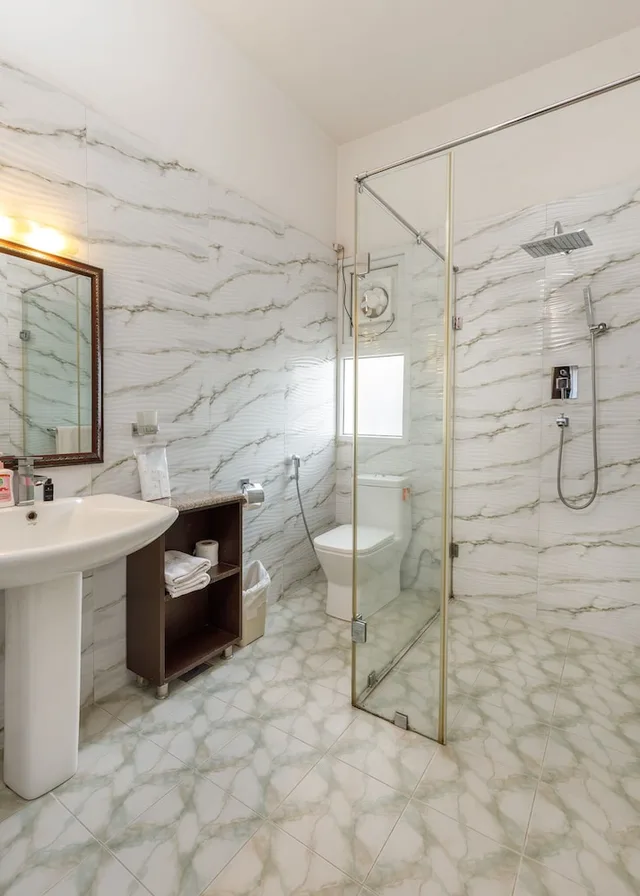 غرفة بريميير بسريرين منفصلين، Shaligram Hotel 3/3