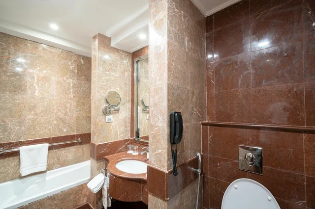 جناح جونيور بسرير كينج بغرفة نوم واحدة للمدخنين، فور بوينتس باي شيراتون الفندقية(Four Points By Sheraton Makkah Al Naseem) 6/7