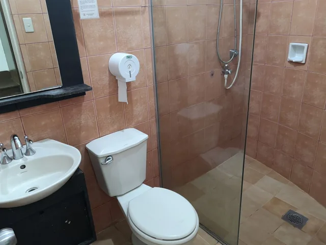 جناح بسرير كينج، Country Village Hotel 3/3