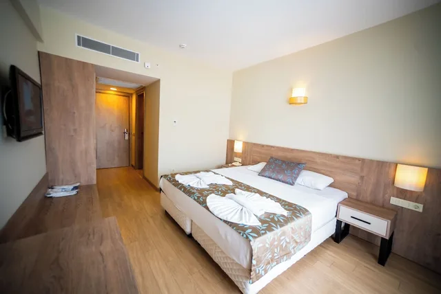 غرفة اقتصادية بسرير مزدوج أو سريرين منفصلين بغرفة نوم واحدة في الملحق، Lucida Beach Hotel 1/5