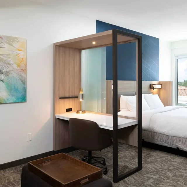 جناح بسرير كينج مع سرير سحّاب إضافي مع أريكة، SpringHill Suites by Marriott Cape Canaveral Cocoa Beach 10/10
