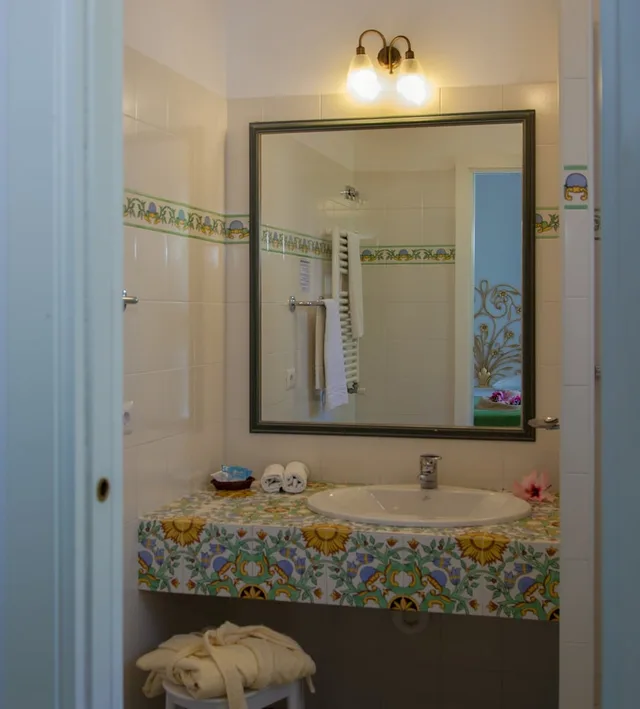 غرفة كلاسيكية ثلاثية، Hotel Semiramis 8/9
