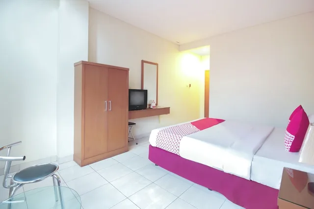 غرفة ديلوكس بسرير مزدوج، Oyo Flagship 1511 Galaxy Inn 2/5