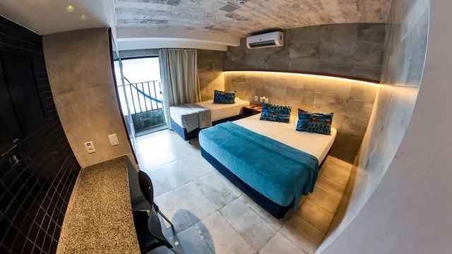 غرفة عائلية بسرير مزدوج وسرير فردي بإطلالة على البحر، Vila do Mar by GoldMen Hospitality 2/3