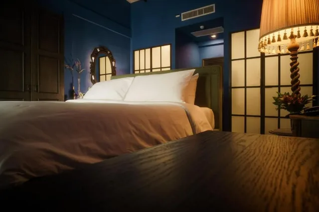غرفة بريميير بسرير كينج بإطلالة على المدينة، Baan Tuk Din Hotel 2/2