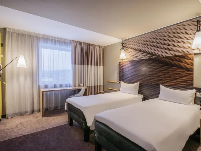 غرفة بسريرين منفصلين، Ibis Poznan Centrum 6/10
