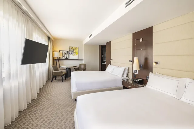 Deluxe, 2 Queen Beds, Accessible, The Statler Dallas Curio Collection By Hilton 5/8
