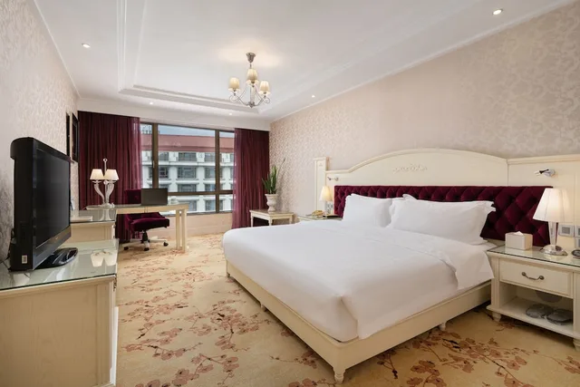 Deluxe, Queen Bed, Guilin Bravo Hotel Grand Wing 8/10