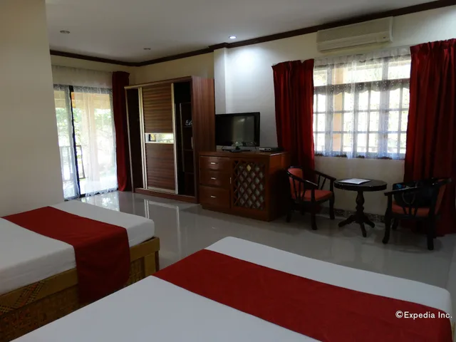 غرفة ديلوكس عائلية بسريرين منفصلين، Anda White Beach Resort 3/4