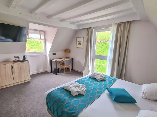 غرفة تنفيذية بسرير كينج، Best Western Plus Hotel and SPA Le Schoenenbourg 2/5