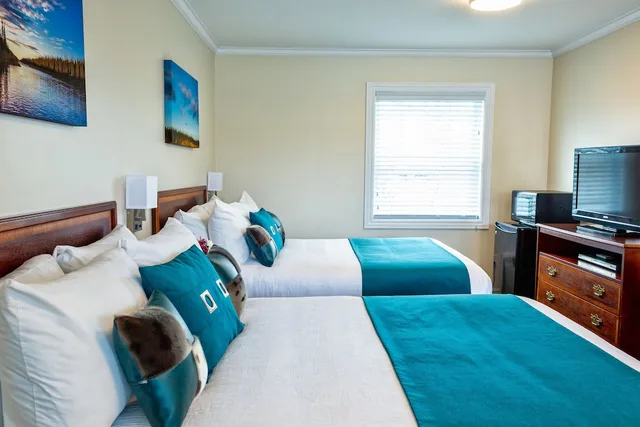 Royal Inn & Suites، كورنر بروك 12/50
