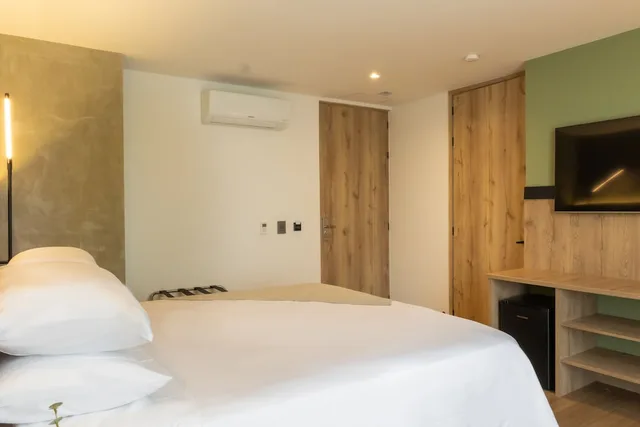 غرفة سوبيريور بسرير كينج بإطلالة على المدينة، Faranda Collection Medellin, A Member of Radisson Individuals 4/10