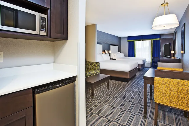 جناح بسريرين كوين، Holiday Inn Express & Suites Ann Arbor West, an IHG Hotel 4/4