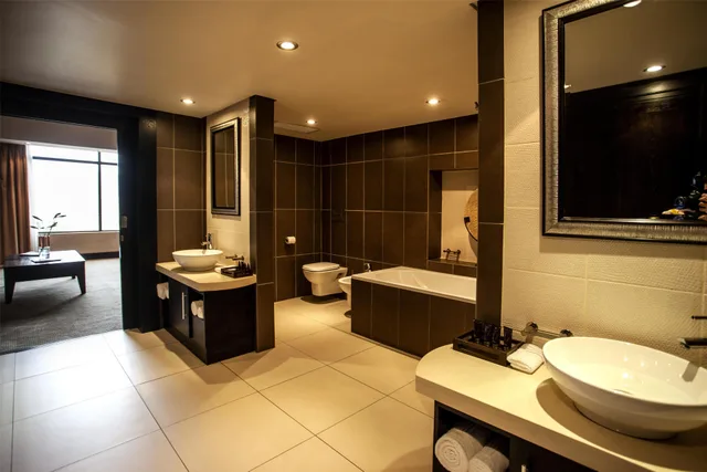 Presidential, Avani, Suite، Avani Lesotho Hotel & Casino 1/3