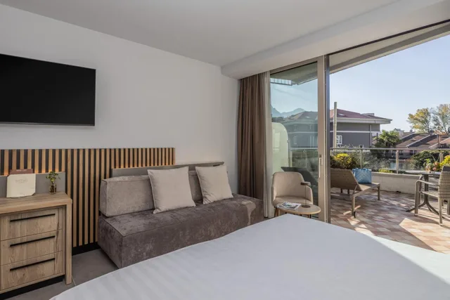 غرفة ديلوكس بسرير مزدوج بشرفة، Hotel Garda 8/10