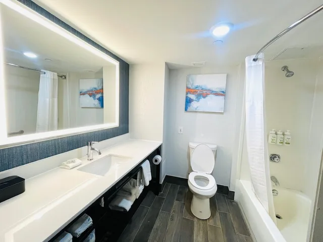 Room, 2 Double Beds, Accessible, La Quinta Inn & Suites by Wyndham Birmingham Homewood 3/5