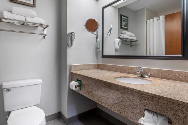 جناح بسرير كينج مع أريكة، Best Western Executive Inn Corsicana 1/1