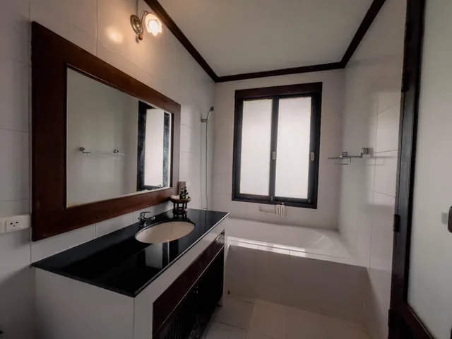 Top, Villa, with View، Kooncharaburi Resort & Spa 4/4