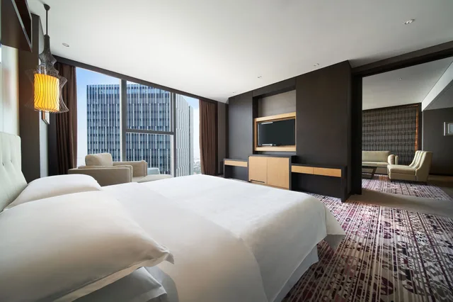 جناح بريميير بسرير كينج، SHERATON SHANGHAI WAIGAOQIAO HOTEL 2/6