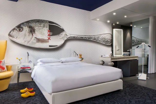 غرفة بسرير كينج بإطلالة على القناة، Andaz Amsterdam Prinsengracht 1/3