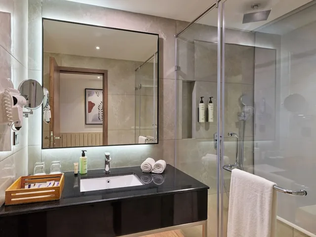 غرفة تنفيذية بسرير مزدوج، Lords Resorts Sasan Gir 3/3