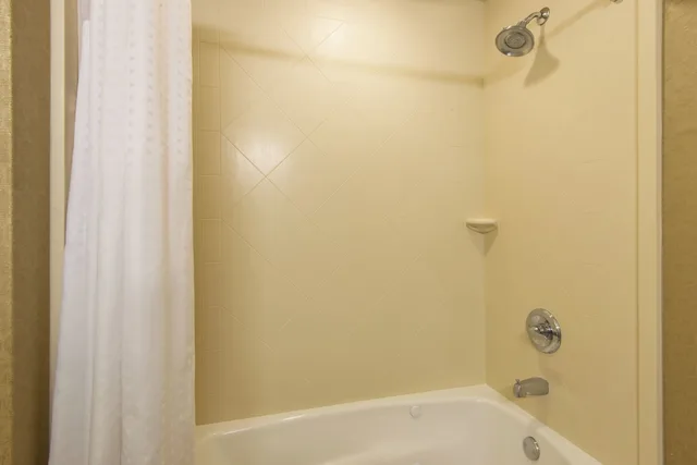 جناح بسريرين كوين بمنطقة جلوس، Holiday Inn Express Hotel Suites Clovis 4/5