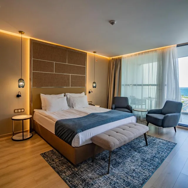 Family, Single Bed, Sea View, Wave Resort 2/10