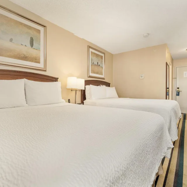 Room, 2 Beds, Holiday Inn Conference Ctr Edmonton South 1/9