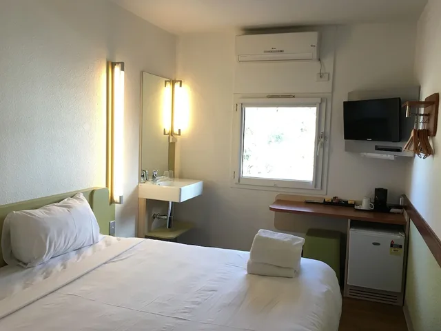 غرفة قياسية بسريرين منفصلين، Ibis Budget St Peters 4/6