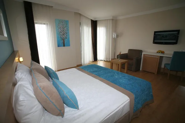Room, Pool Side، Limak Limra Hotel & Resort 1/2