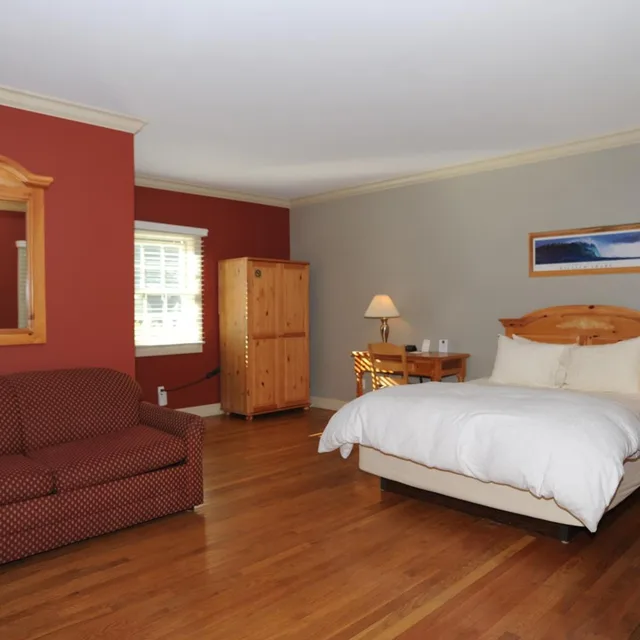 غرفة ديلوكس بسرير كوين، Southampton Long Island Hotel 7/10