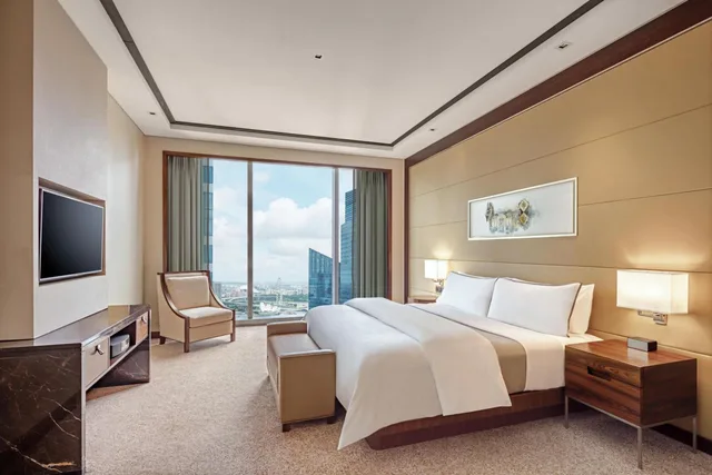 Junior Suite, King Bed, Club Lounge Access, The Westin Singapore 1/2