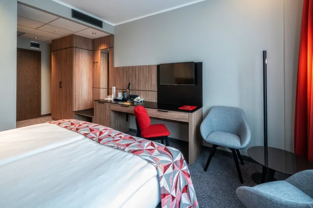 غرفة قياسية بإطلالة على النهر مفردة بسرير كينج، Hotel Park Plaza 9/11