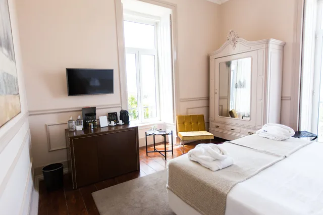 Master, Twin Beds, with View، Torel Palace Lisbon 9/10