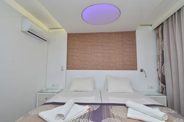 غرفة قياسية بسرير مزدوج، Tropic Hotel Side 10/10