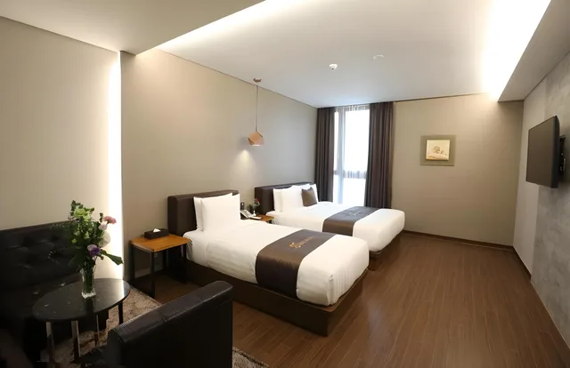 غرفة عائلية بسريرين منفصلين، REST HOTEL 2/2