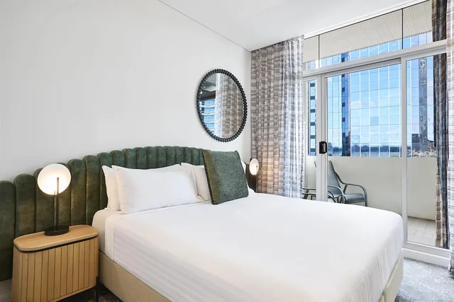 Renovated, 2 Bedrooms, Apartment, 2 King Beds، Adina Apartment Hotel Perth 1/2